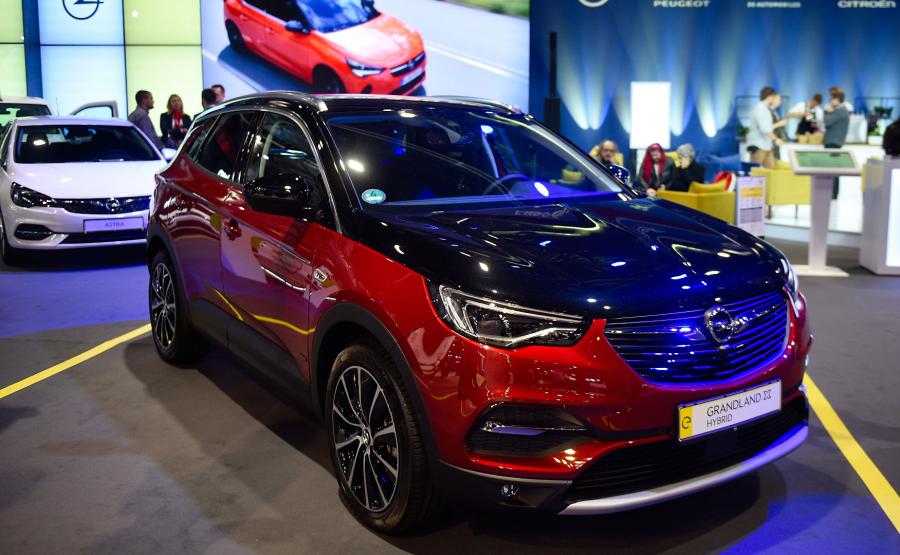 Opel Grandland X Hybrid4