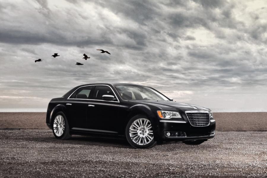 Chrysler opublikował oficjalne zdjęcia nowego modelu serii 300