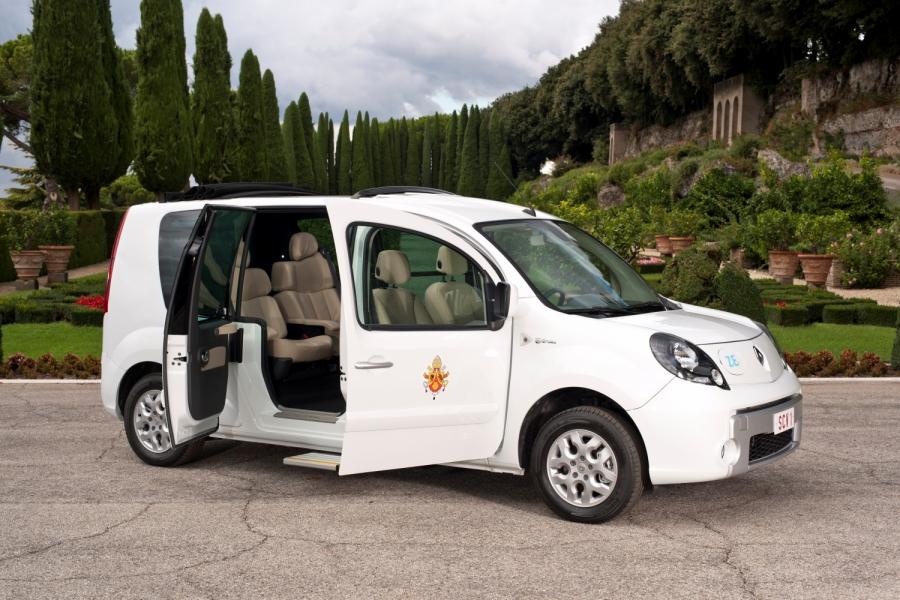 Papieski Kangoo Maxi Z.E.