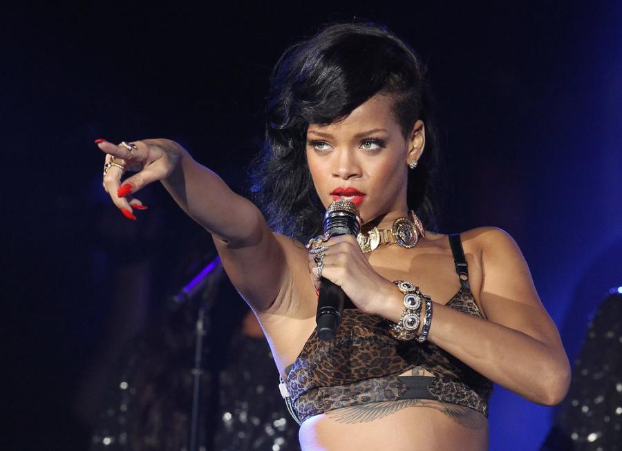 3. "We Found Love" – Rihanna feat. Calvin Harris