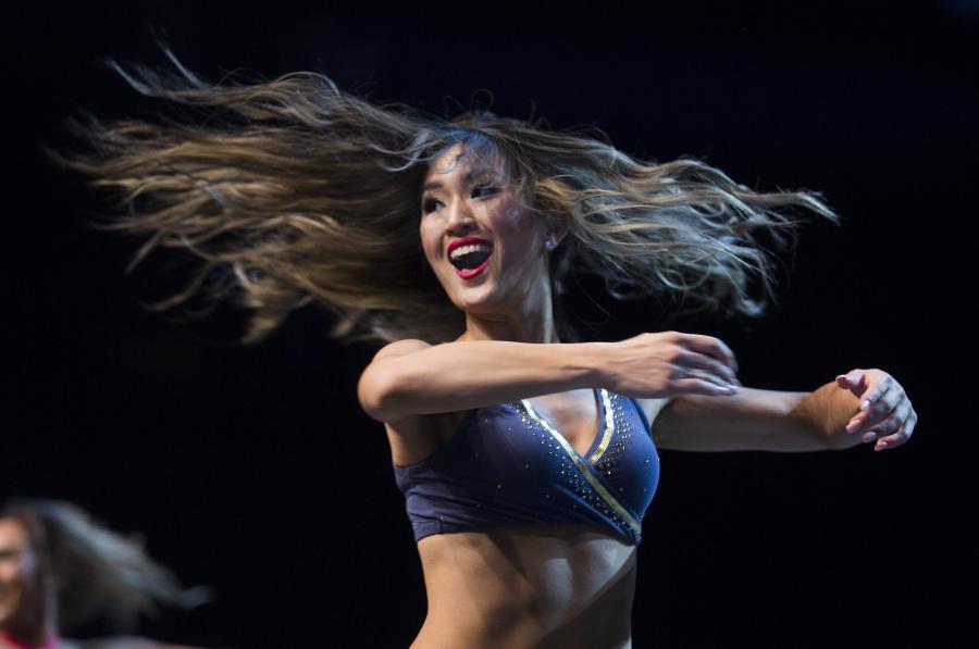 Seksowne cheerleaderki Los Angeles Rams pokazały się w kostiumach kąpielowych