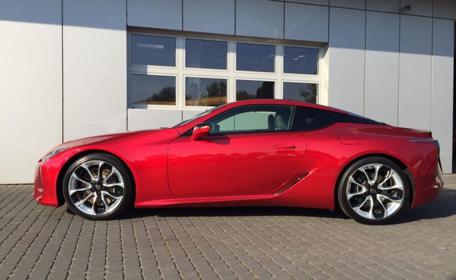 Lexus LC