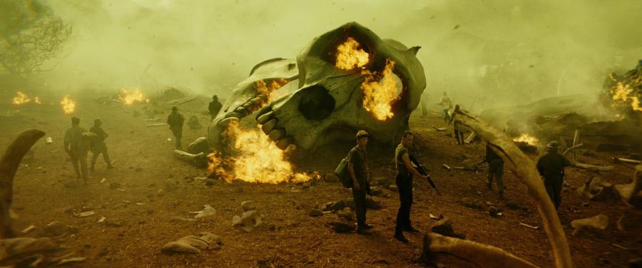 "Kong. Królestwo Czaszki" w kinach od 10 marca. fot. Warner Bros